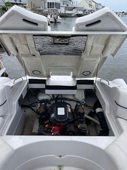 Four Winns 260 Horizon image