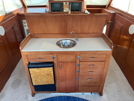 Matthews CUSTOM-PILOTHOUSE-MOTOR-YACHT image