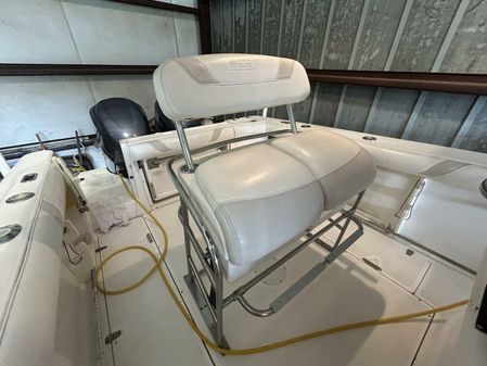 Boston Whaler 270 Outrage image