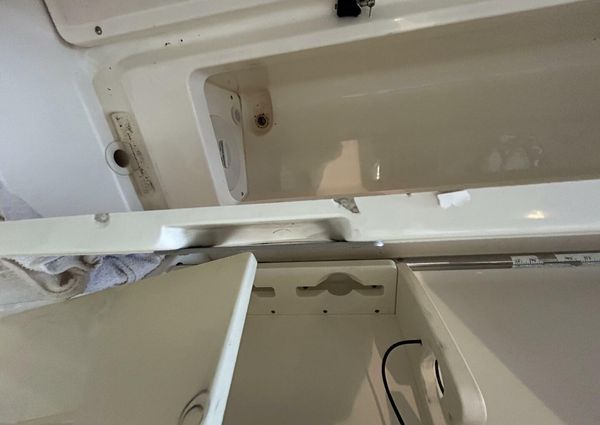 Boston Whaler 270 Outrage image