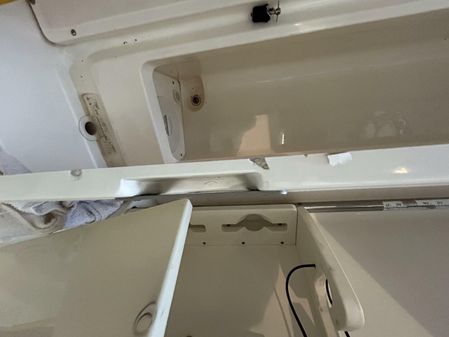 Boston Whaler 270 Outrage image