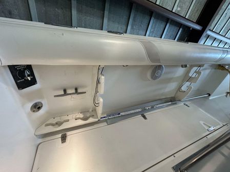 Boston Whaler 270 Outrage image