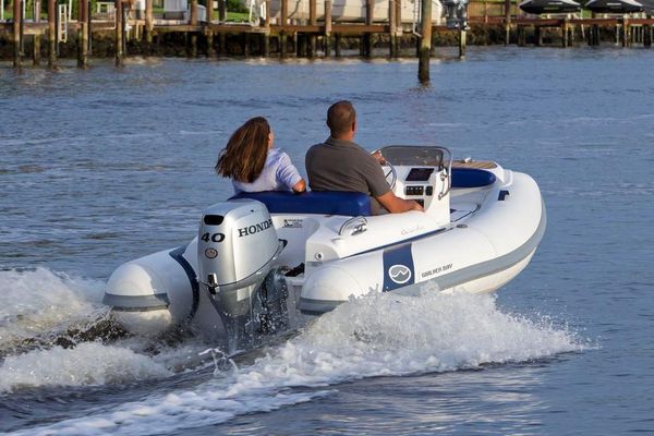 Walker Bay Generation 340 DLX - main image
