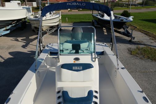 Robalo 206 Cayman image