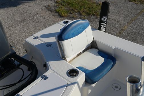 Robalo 206 Cayman image