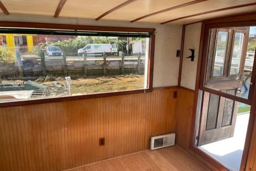 Custom House Boat image