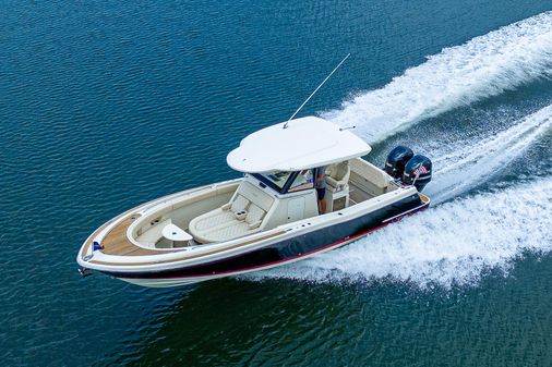 Chris-Craft Catalina 30 image