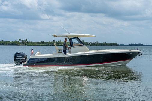 Chris-Craft Catalina 30 image