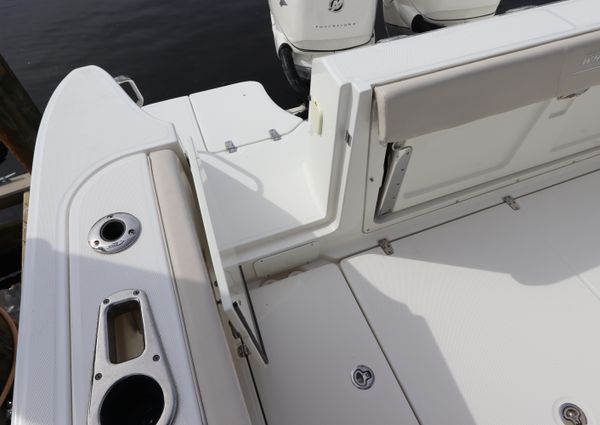 Boston Whaler 315 Conquest image