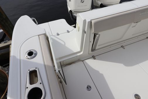 Boston Whaler 315 Conquest image