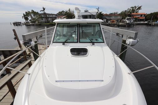 Boston Whaler 315 Conquest image