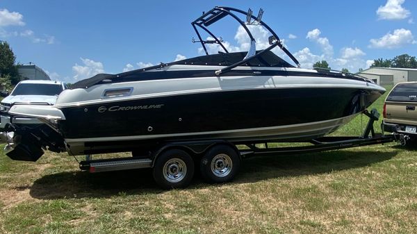 Crownline 275 SS