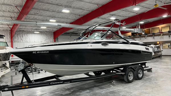 Crownline 275 SS