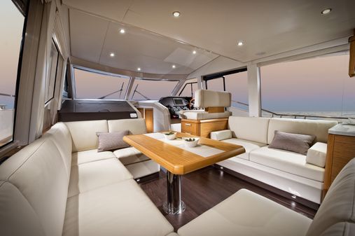 Greenline 48 Fly Hybrid image