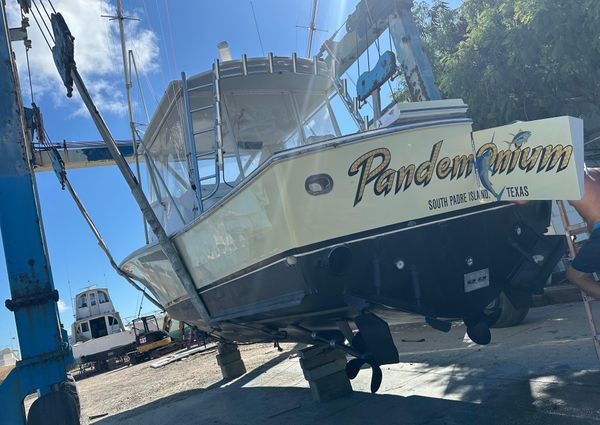 Hines-Farley 34 Express image