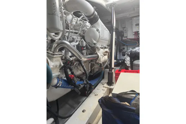 Hines-Farley 34 Express image