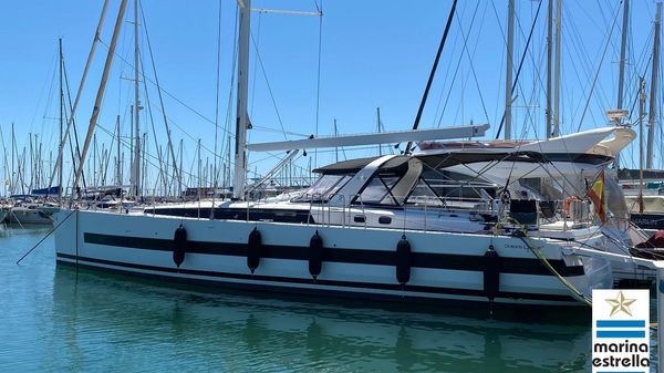 Beneteau Oceanis Yacht 62