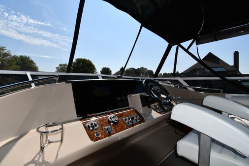 Carver 43 Motor Yacht image