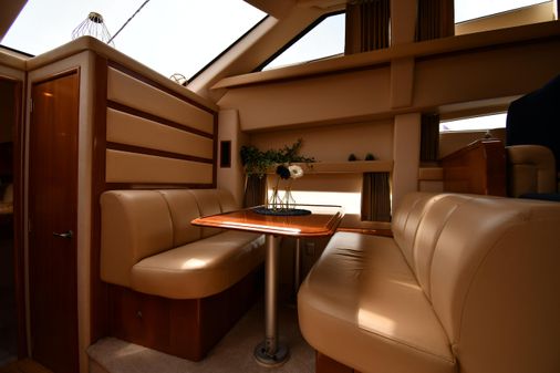 Carver 43 Motor Yacht image