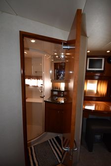 Carver 43 Motor Yacht image