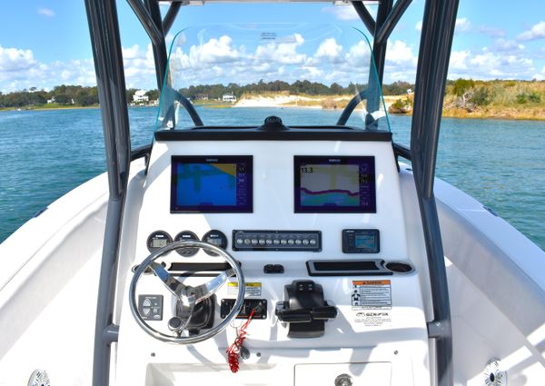 Sea Fox 266 Commander image