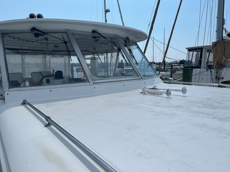 Hatteras 41-TWIN-CABIN-W-1400-HRS image
