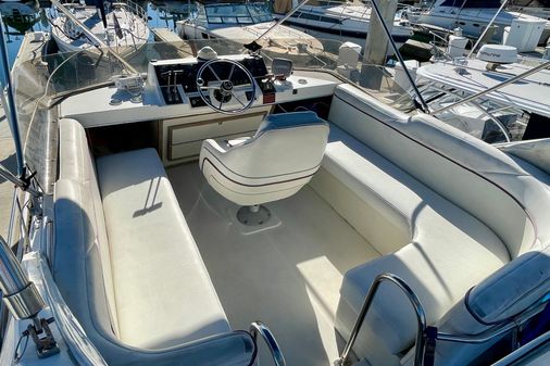 Bayliner 3288-MOTORYACHT image