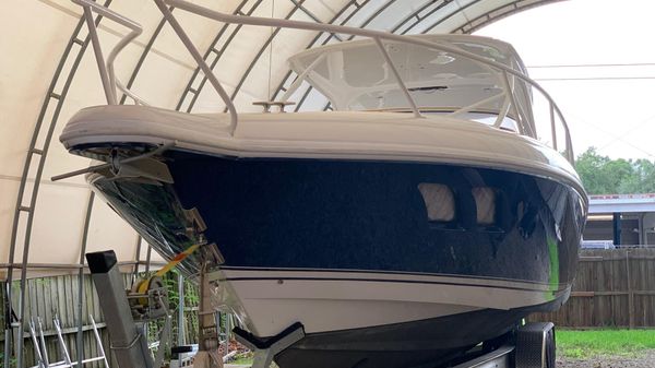Intrepid 39 Sport Yacht