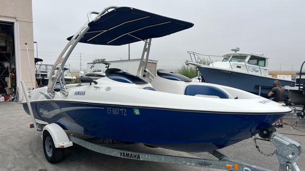 Yamaha Boats LX 210 