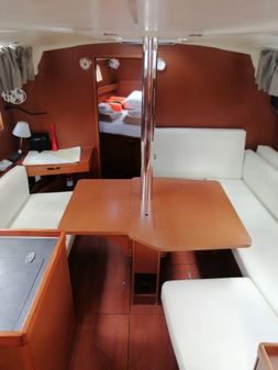 Beneteau Oceanis 41.1 image