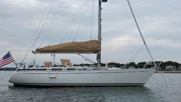Avance 40 K/CB Sloop 