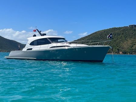 Palm Beach Motor Yachts GT60 image
