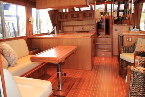 Offshore Yachts 48 Pilothouse image