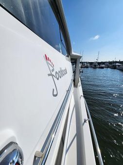 Carver 506-MOTOR-YACHT image