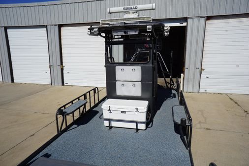 Boat Right 25'8'' Custom Flat image