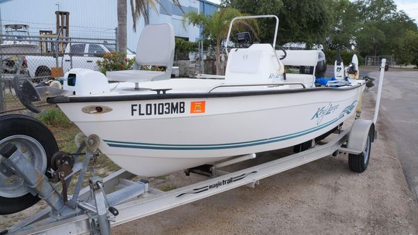 Key Largo Boats For Sale - Lowes Marine Sales