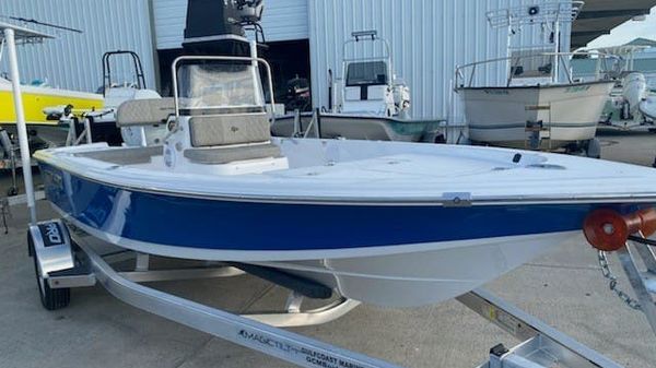 Sea Pro 172 Bay