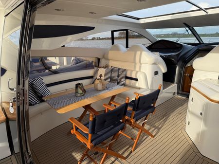 Sunseeker Predator 68 image