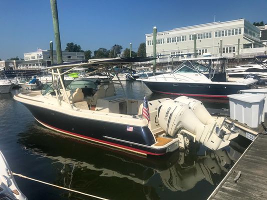 Chris-Craft Calypso 30 - main image
