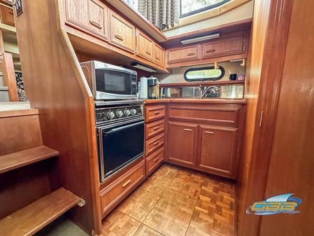 Carver 3807-AFT-CABIN-MOTORYACHT image