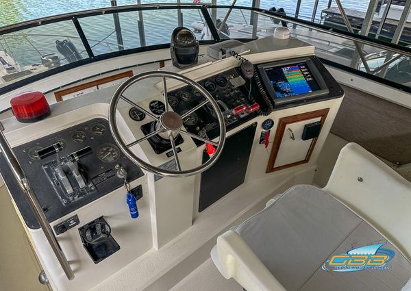 Carver 3807-AFT-CABIN-MOTORYACHT image