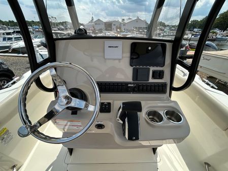 Boston-whaler 230-OUTRAGE image