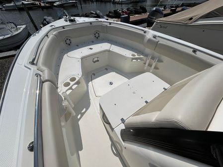 Boston-whaler 230-OUTRAGE image