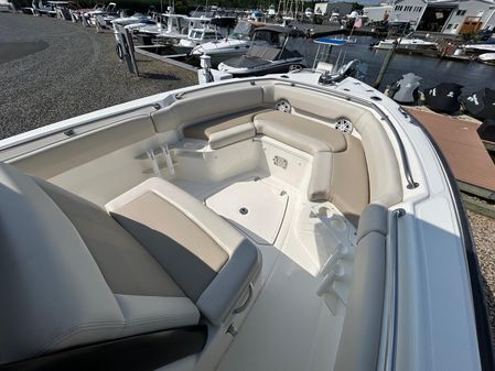 Boston-whaler 230-OUTRAGE image