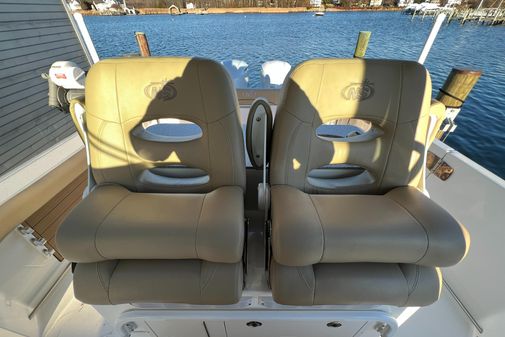 NauticStar 32 XS Offshore image