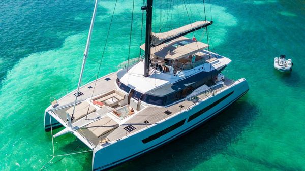 Fountaine Pajot Alegria 67 