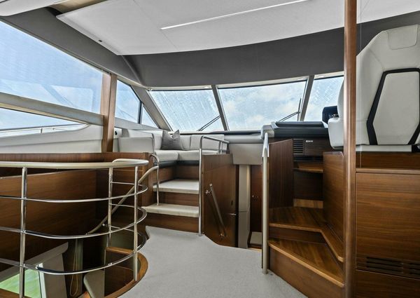 Princess Yachts Y75 Motor Yacht image