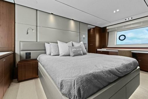 Princess Yachts Y75 Motor Yacht image