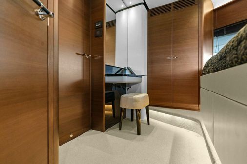 Princess Yachts Y75 Motor Yacht image