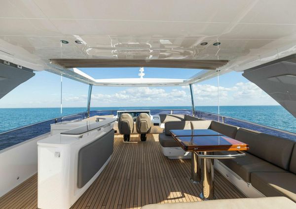 Princess Yachts Y75 Motor Yacht image